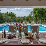 Fig Villa *