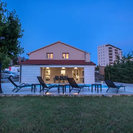 Villa Fig