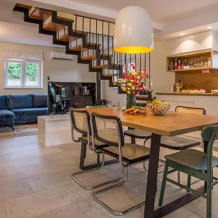 Fig Villa
